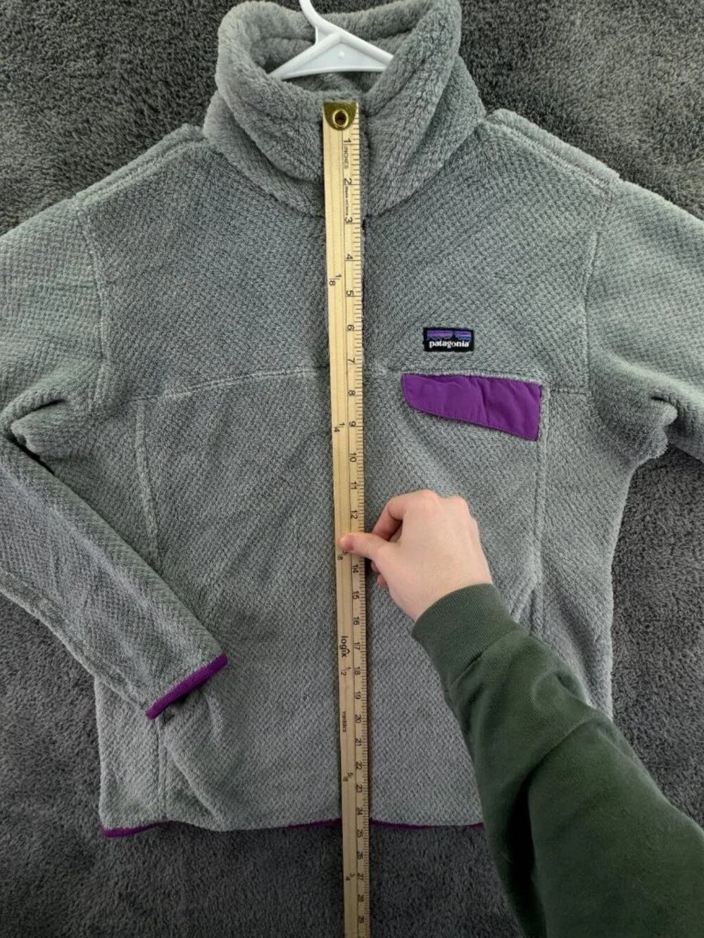 Patagonia Women Jacket Adult Gray Purple Medium W/ Pocket, Logo 1/4 Snap Soft